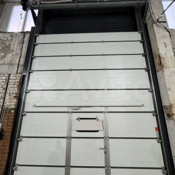 Сдается Нежилое помещение, 590,3 м²