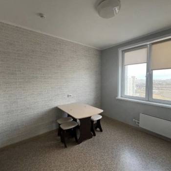 Продается 1-комнатная квартира, 38,5 м²