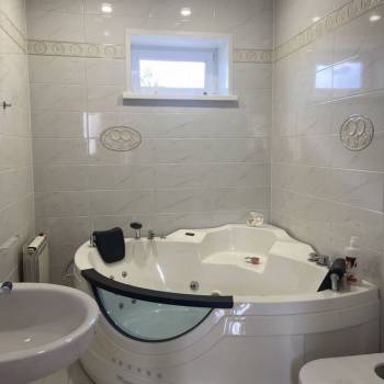 Продается Дом, 190 м²