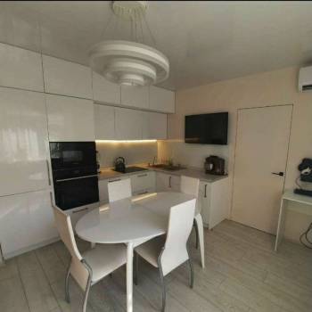 Продается 2-х комнатная квартира, 53 м²