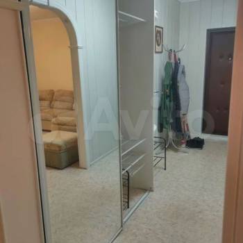 Продается Многокомнатная квартира, 82 м²