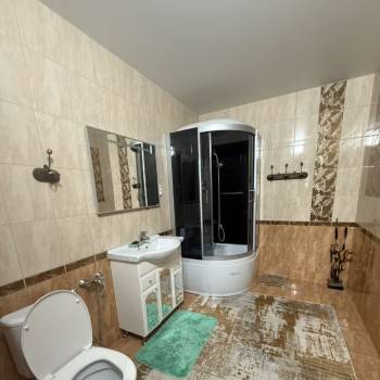 Сдается Дом, 200 м²