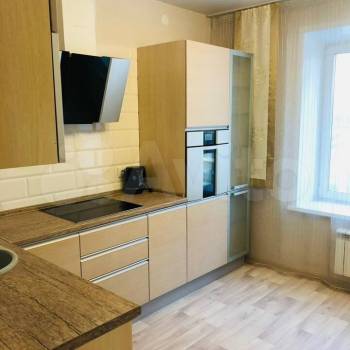 Сдается 2-х комнатная квартира, 68 м²