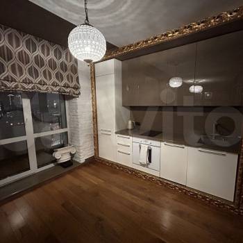 Сдается 2-х комнатная квартира, 70 м²