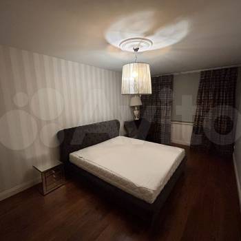 Сдается 2-х комнатная квартира, 70 м²