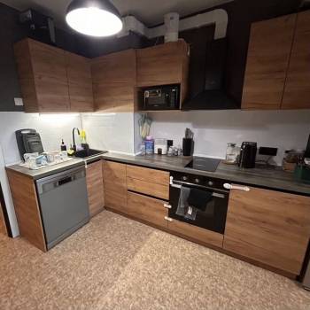 Продается 1-комнатная квартира, 58 м²