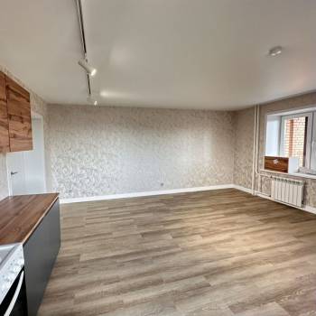 Сдается Многокомнатная квартира, 74,4 м²