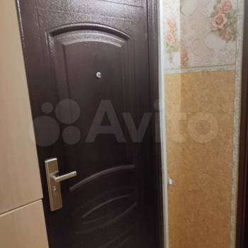 Продается 1-комнатная квартира, 14 м²