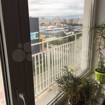 Продается Многокомнатная квартира, 105 м²