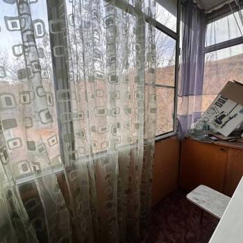 Продается Многокомнатная квартира, 61 м²