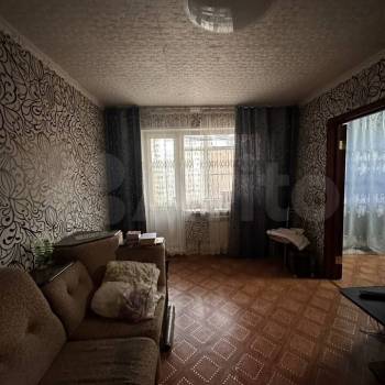 Продается Многокомнатная квартира, 61 м²