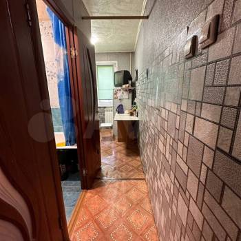 Продается Многокомнатная квартира, 61 м²