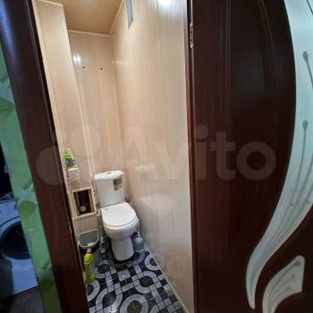 Продается Многокомнатная квартира, 61 м²