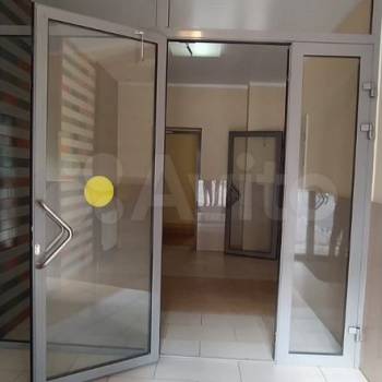 Сдается 2-х комнатная квартира, 102 м²