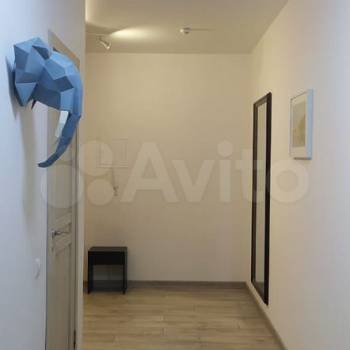 Сдается 2-х комнатная квартира, 102 м²