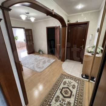 Продается Многокомнатная квартира, 128 м²