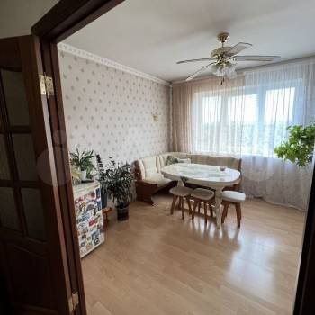 Продается Многокомнатная квартира, 128 м²