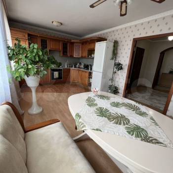 Продается Многокомнатная квартира, 128 м²