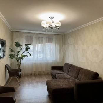 Продается Многокомнатная квартира, 143 м²