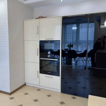 Продается Многокомнатная квартира, 143 м²