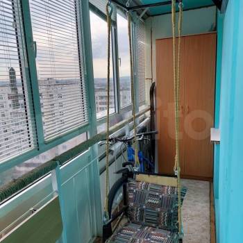 Продается 1-комнатная квартира, 32 м²