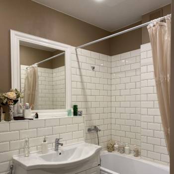 Продается 1-комнатная квартира, 42 м²