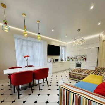 Продается Многокомнатная квартира, 94 м²