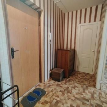 Сдается 1-комнатная квартира, 42 м²