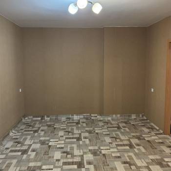 Продается 1-комнатная квартира, 35 м²