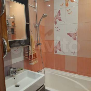 Сдается Многокомнатная квартира, 65 м²