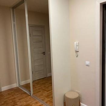 Сдается 1-комнатная квартира, 42 м²