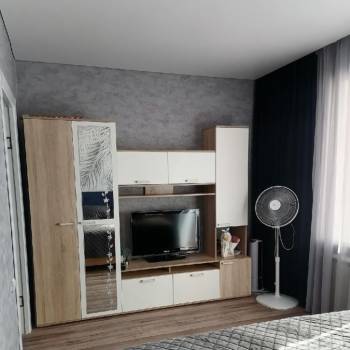 Продается 1-комнатная квартира, 58 м²