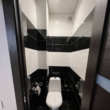 Продается 1-комнатная квартира, 36 м²