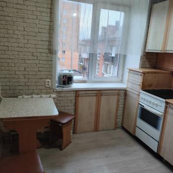 Сдается Многокомнатная квартира, 70 м²