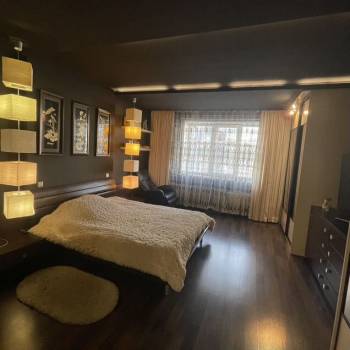 Продается 3-х комнатная квартира, 102 м²