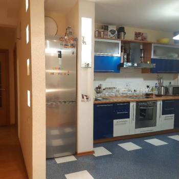 Продается 3-х комнатная квартира, 83 м²