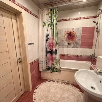 Сдается 2-х комнатная квартира, 56 м²