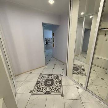 Продается 2-х комнатная квартира, 69 м²