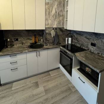 Продается 1-комнатная квартира, 45 м²