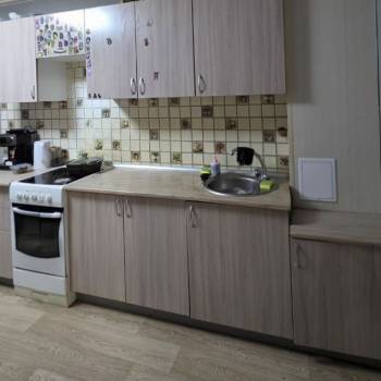 Продается 1-комнатная квартира, 42 м²