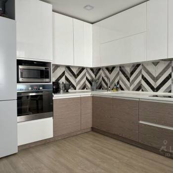 Продается 3-х комнатная квартира, 85 м²