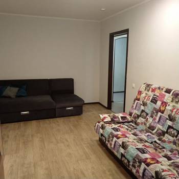 Сдается 1-комнатная квартира, 42 м²