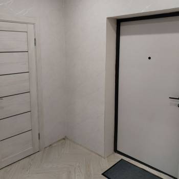 Продается 1-комнатная квартира, 37 м²