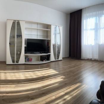 Продается Многокомнатная квартира, 86 м²
