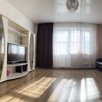 Продается Многокомнатная квартира, 86 м²
