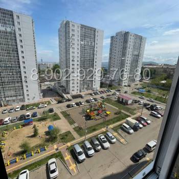 Продается 1-комнатная квартира, 51,8 м²