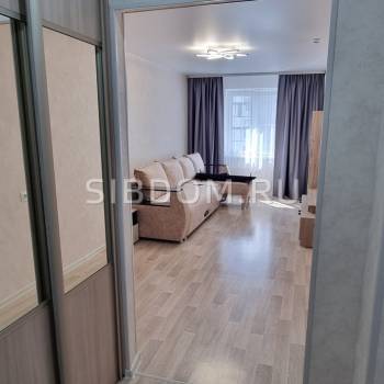 Сдается 1-комнатная квартира, 43,3 м²