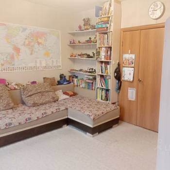 Продается Многокомнатная квартира, 54 м²