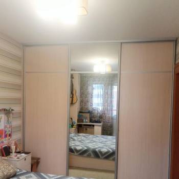 Продается Многокомнатная квартира, 54 м²