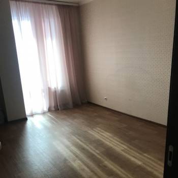 Продается 2-х комнатная квартира, 76,7 м²